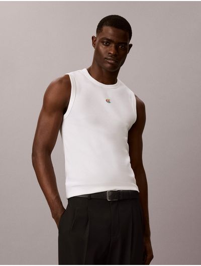 playera-calvin-pride-fit-90s-de-jersey-para-hombre-color-blanco-4rg243g-yaf