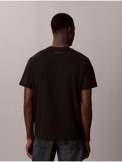 playera-grafica-vintage-calvin-klein-hombre-negro-4rg815g-ub1