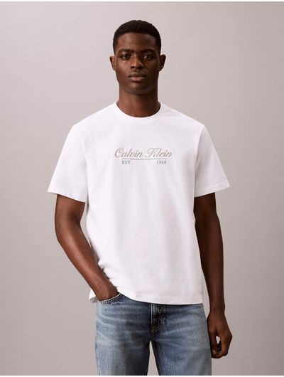 playera-grafica-est-1968-calvin-klein-hombre-blanco-4rg822g-yaf
