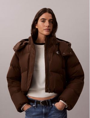 chamarra-puffer-corta-con-mangas-desmontables-calvin-klein-mujer-cafe-47h509g-wfm