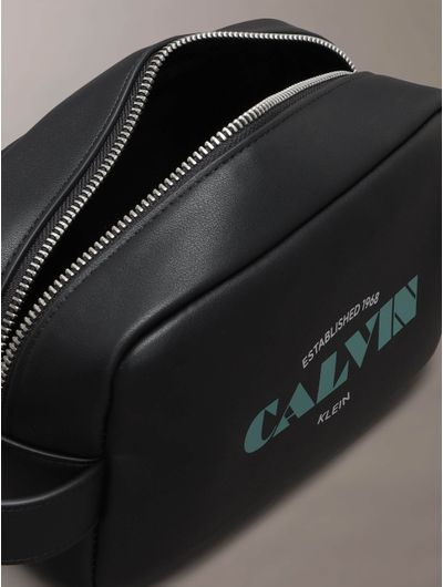 neceser-calvin-klein-con-logo-hombre-negro-4d1254g-ub1