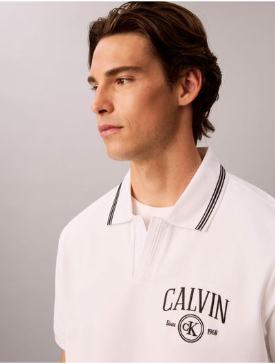 polo-grafico-calvin-klein-hombre-blanco-4rh228g-yaf