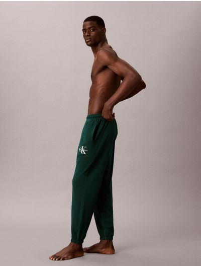 pijama-jogger-monogram-calvin-klein-hombre-verde-nm2974-l6l