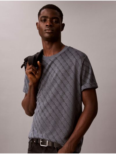 playera-aop-interlock-calvin-klein-hombre-gris-4lh003g-ckp
